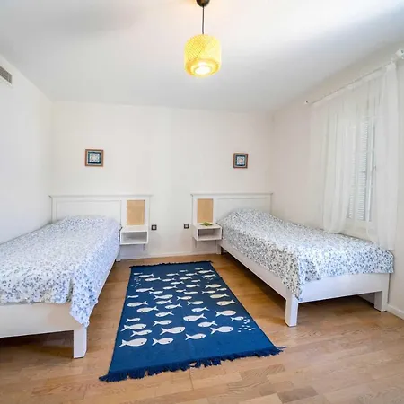 Villa Portville Holiday Villas - Dila